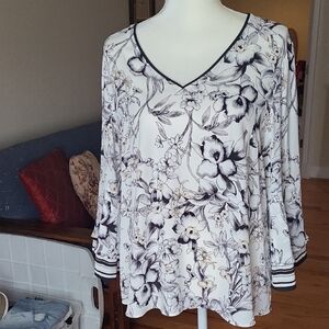 White and Black Relaxed Blouse with V-Neck